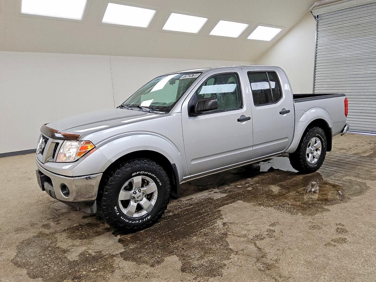2010 Nissan Frontier Crew cab se