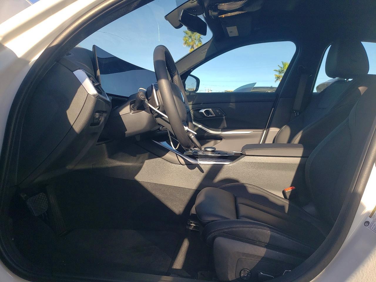 2024 BMW 330i