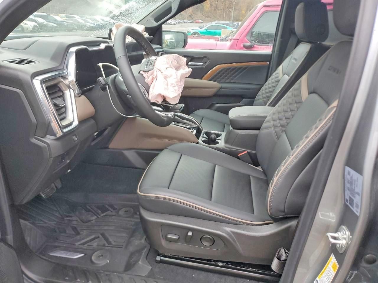 2024 GMC Canyon Denali