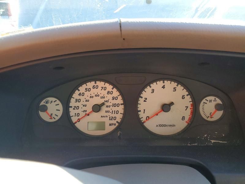 2002 Nissan Pathfinder se