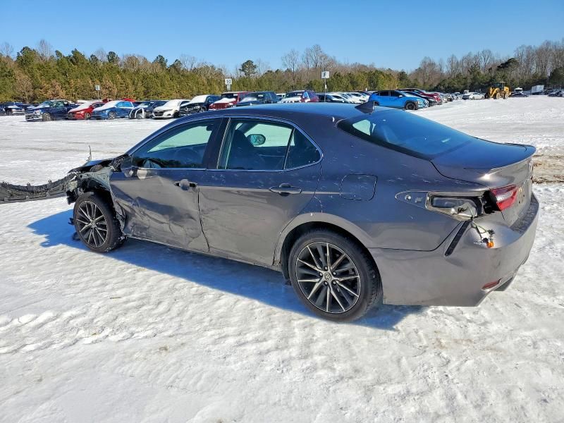 2024 Toyota Camry se Night Shade