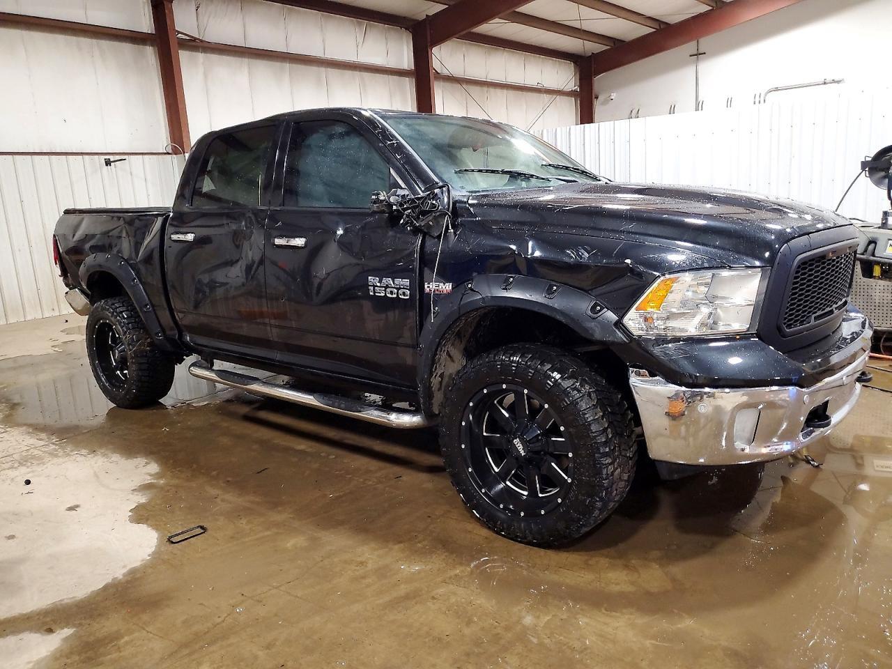 2016 Dodge RAM 1500 SLT