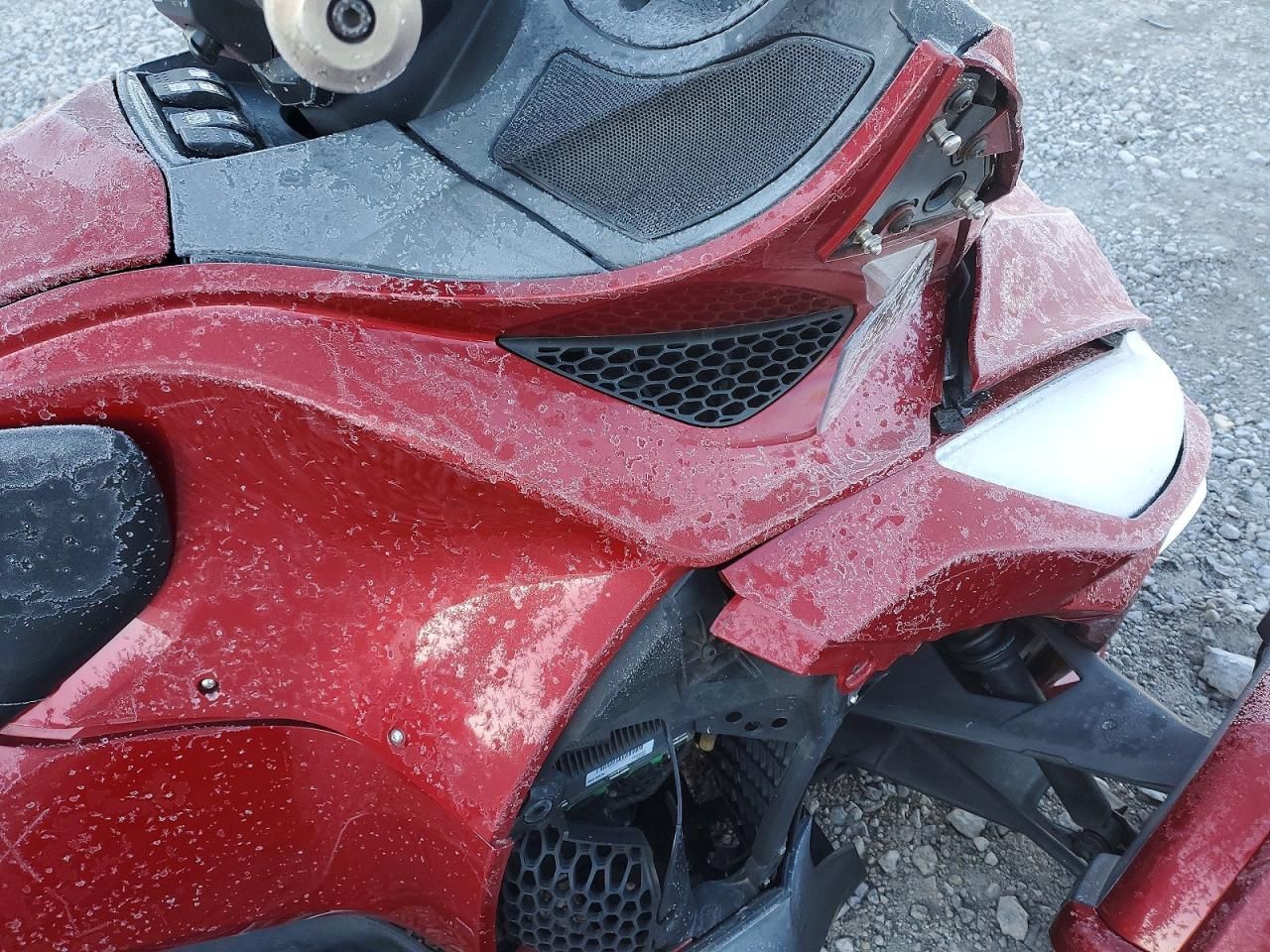 2015 Can-Am Spyder Roadster RT