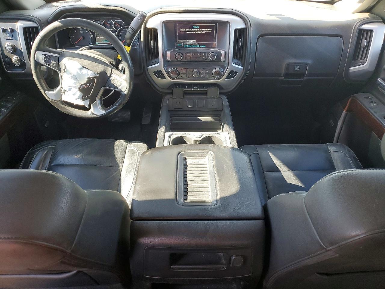 2018 GMC Sierra K1500 slt