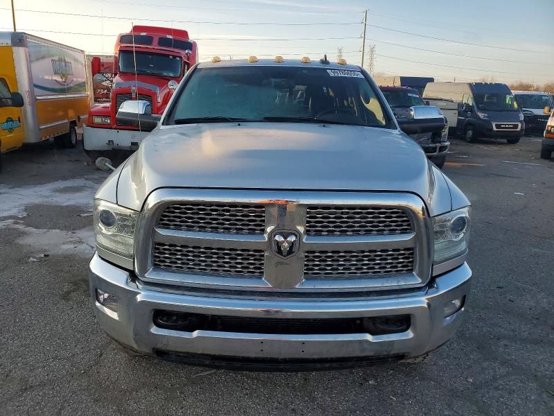 2014 Dodge 3500 Laramie
