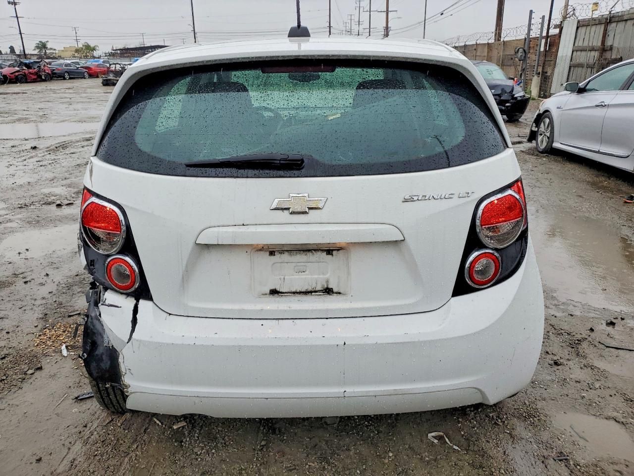 2016 Chevrolet Sonic lt