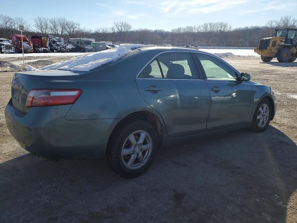 2007 Toyota Camry le