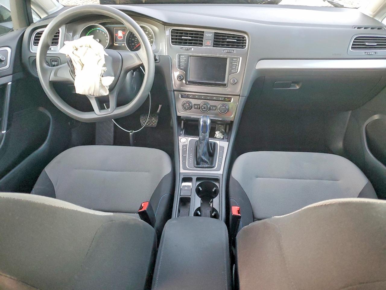 2016 Volkswagen E-golf se