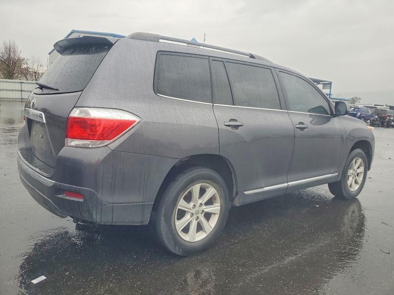 2012 Toyota Highlander Base