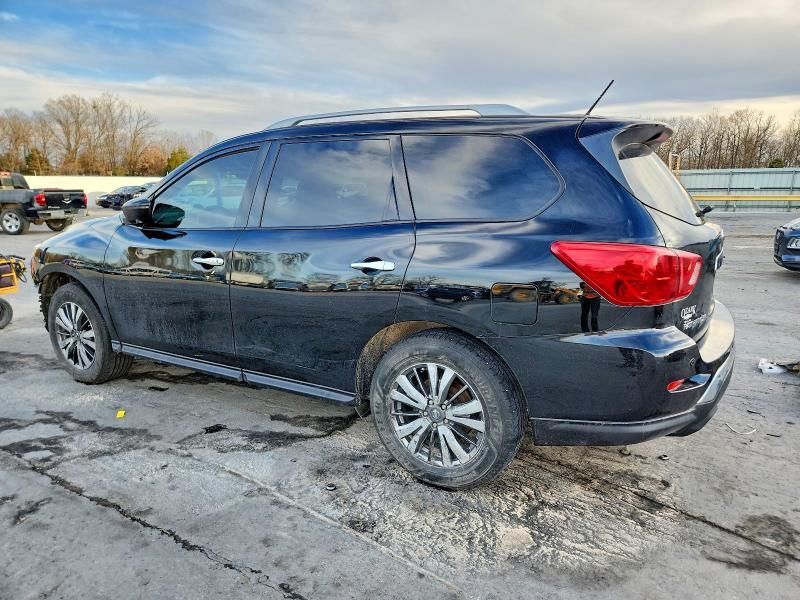 2018 Nissan Pathfinder s