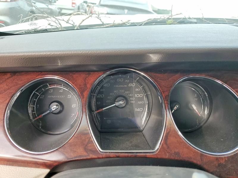 2010 Ford Taurus sel