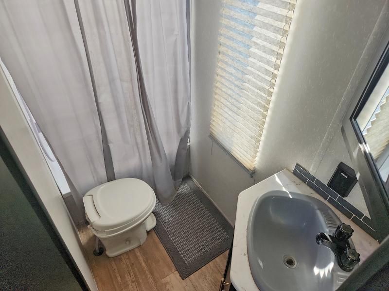 2021 Wildwood 2021 Foresriver Cherokee