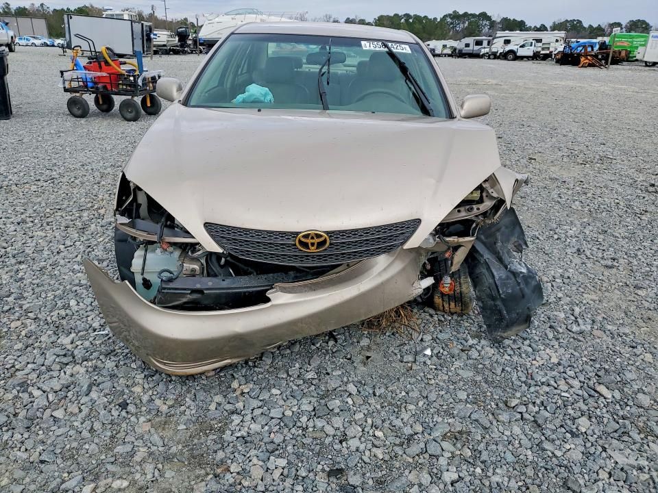 2002 Toyota Camry le