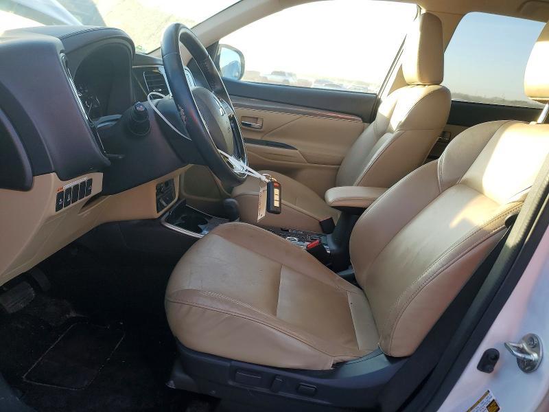 2020 Mitsubishi Outlander se