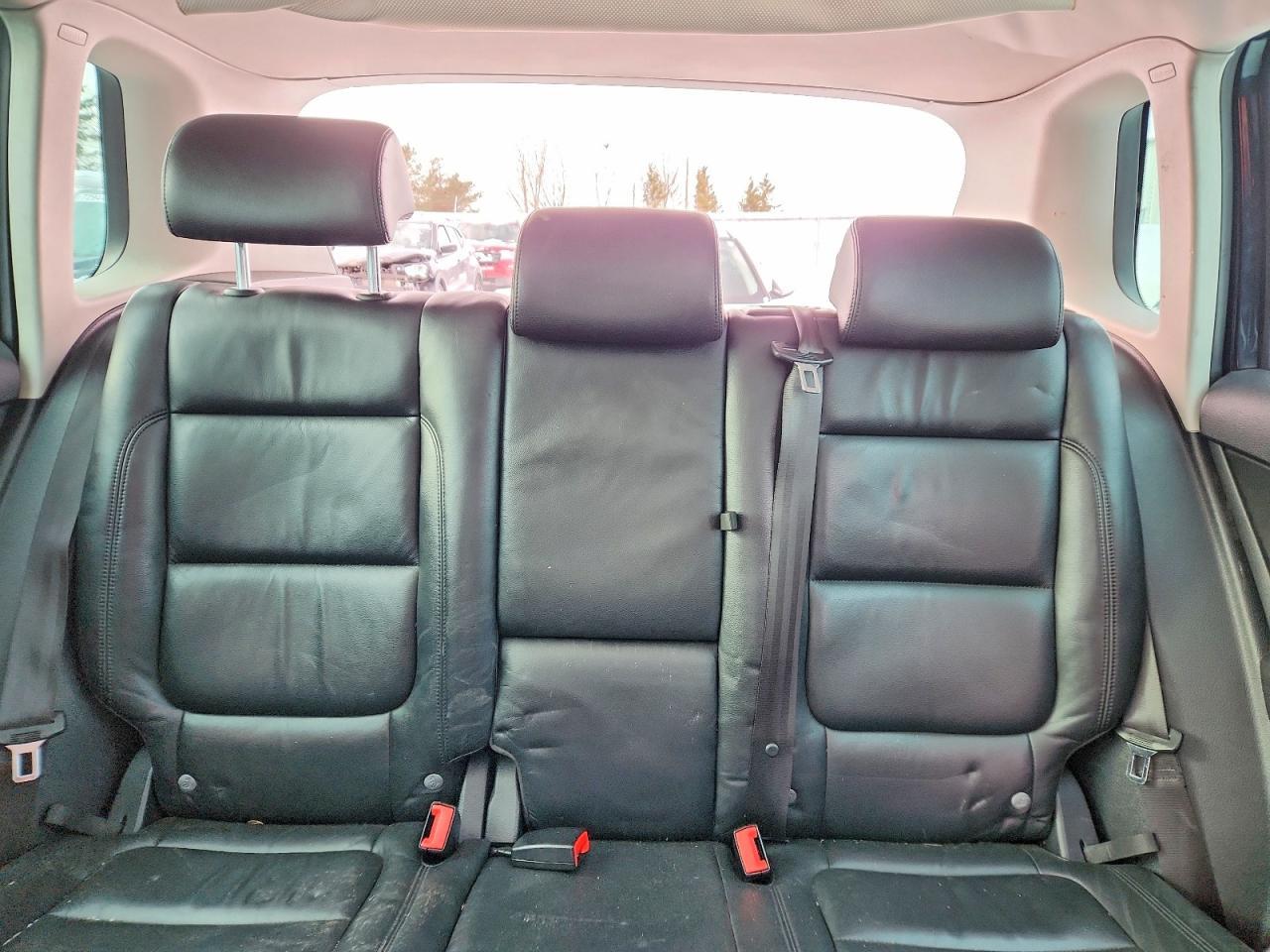 2011 Volkswagen Tiguan s