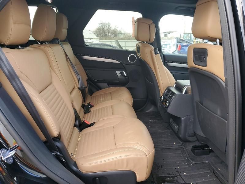 2024 Land Rover Discovery Dynamic se