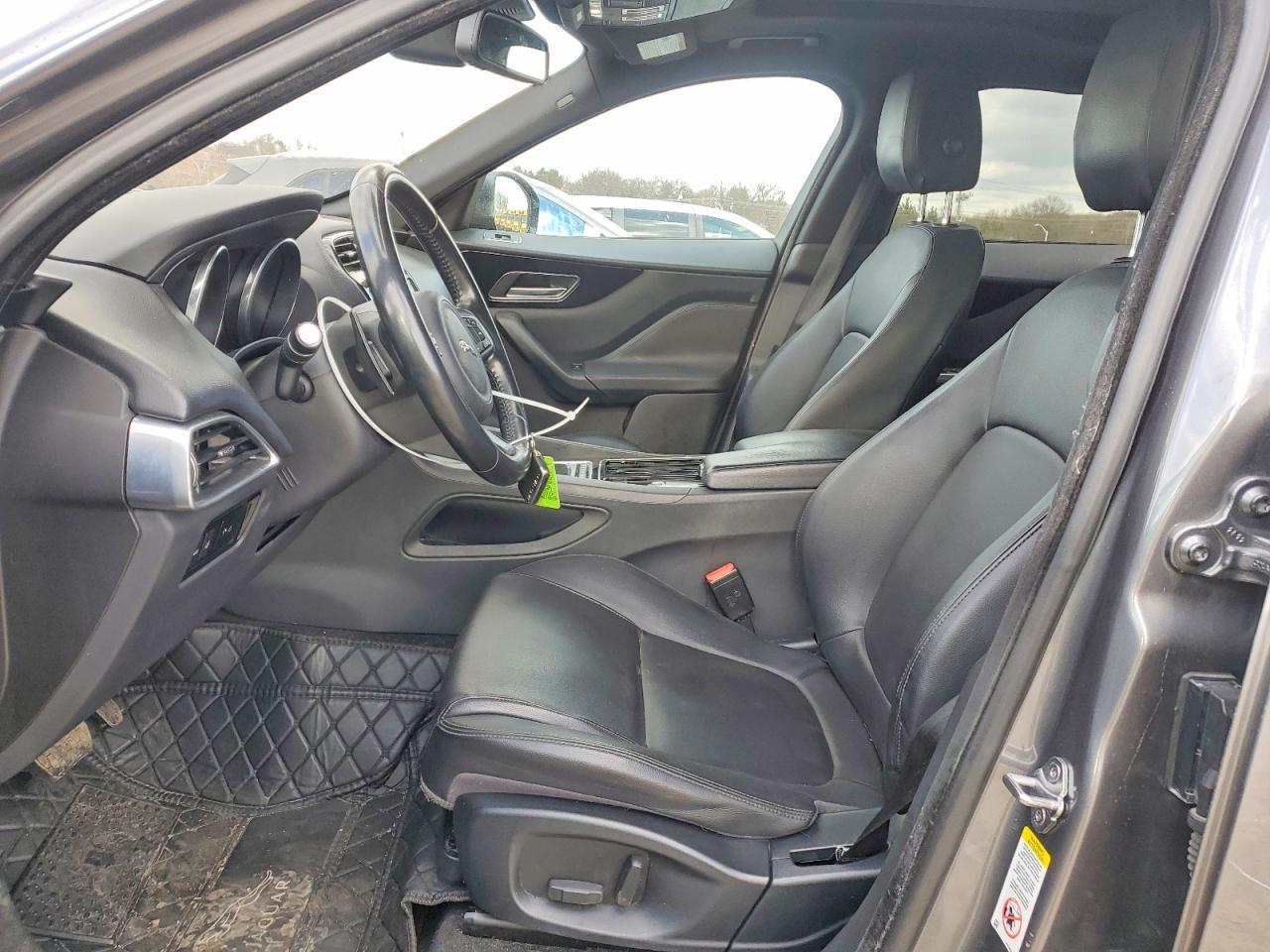 2018 Jaguar F-pace Premium