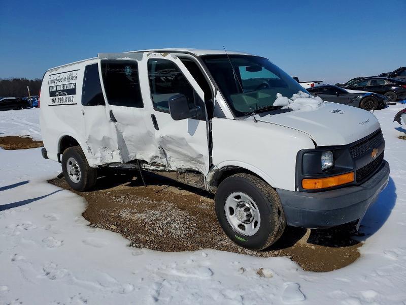 2013 Chevrolet Express 2500 Delivery van