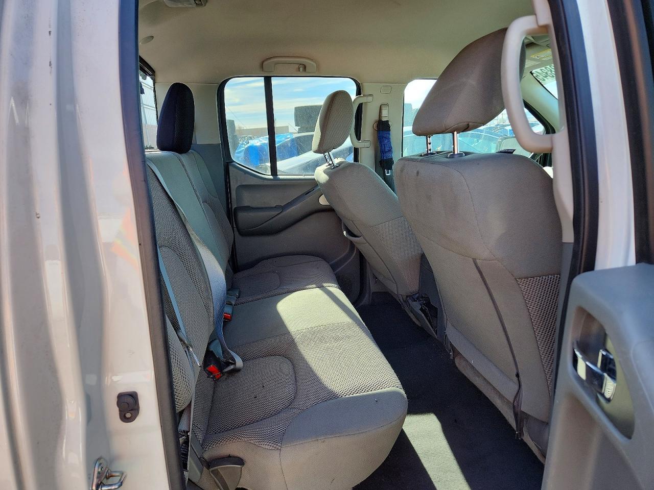 2020 Nissan Frontier SV