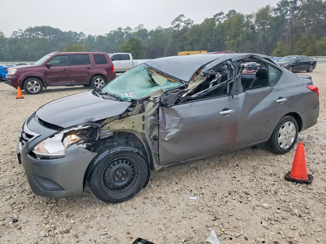 2019 Nissan Versa s