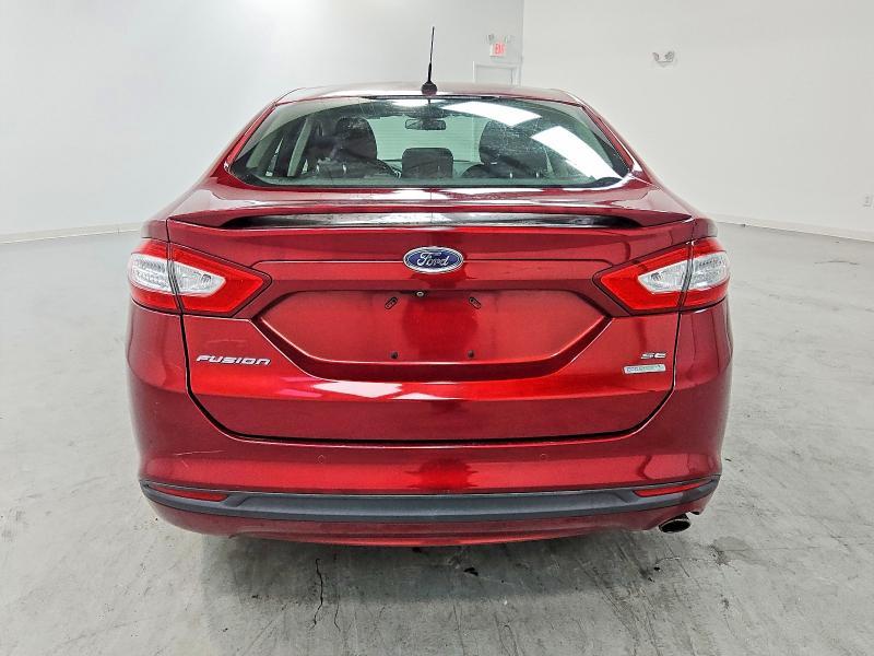 2015 Ford Fusion se