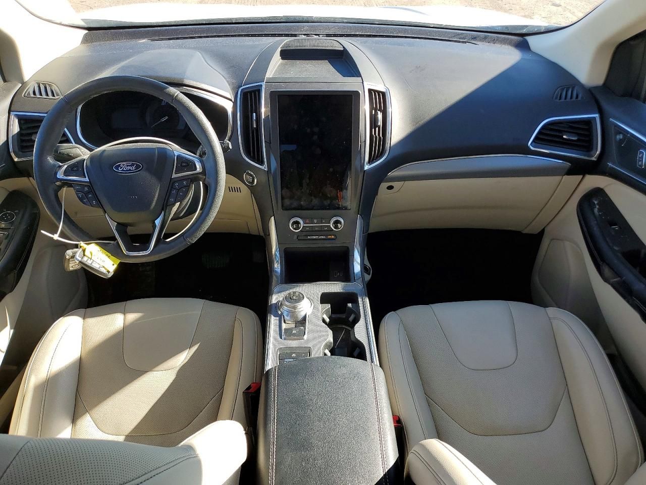 2021 Ford Edge Titanium