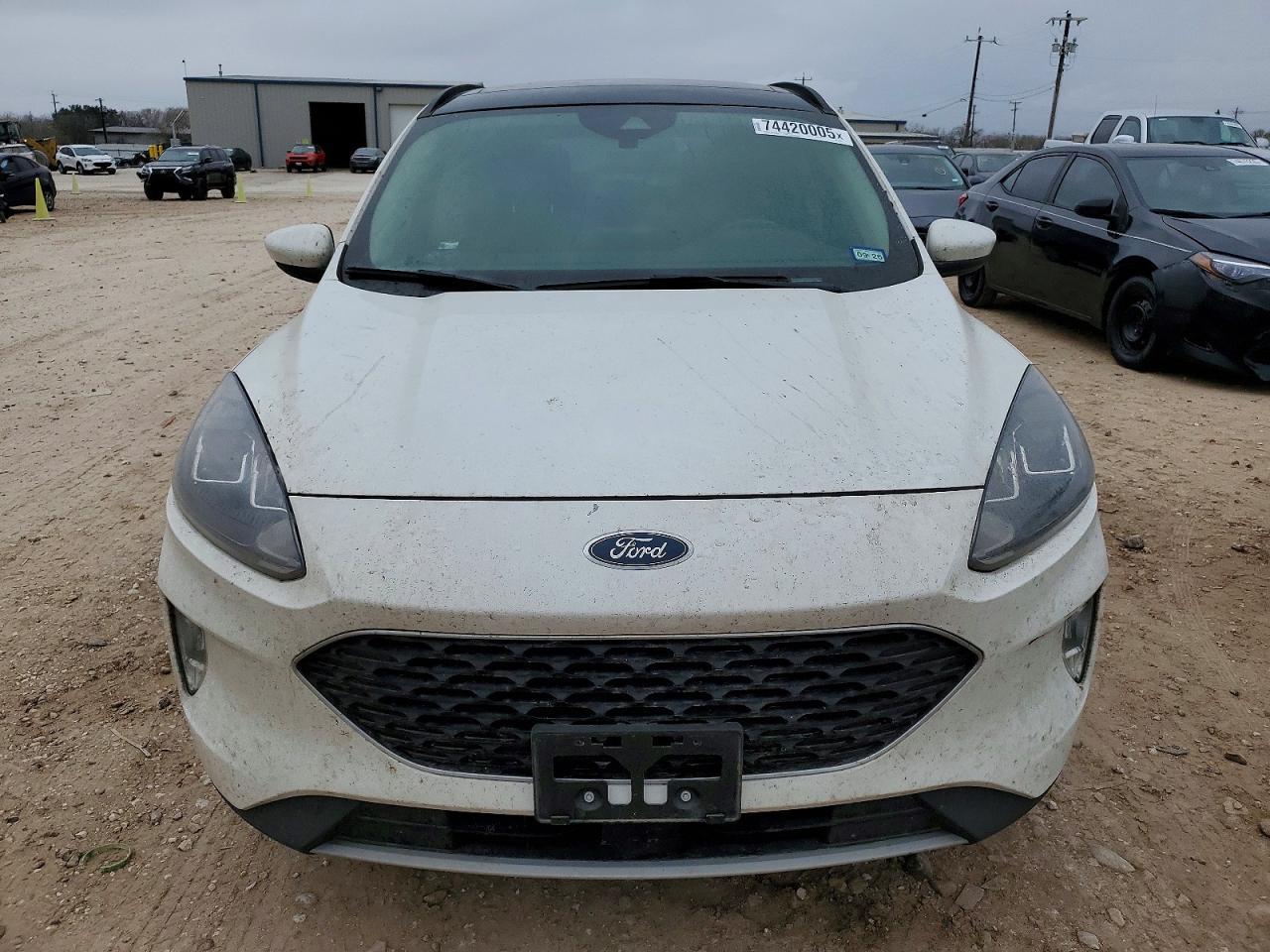 2020 Ford Escape sel