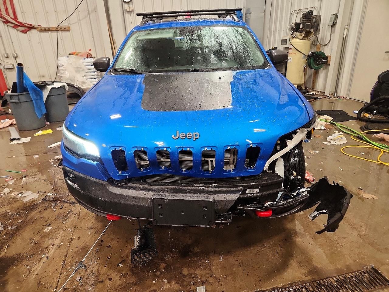 2021 Jeep Cherokee Trailhawk