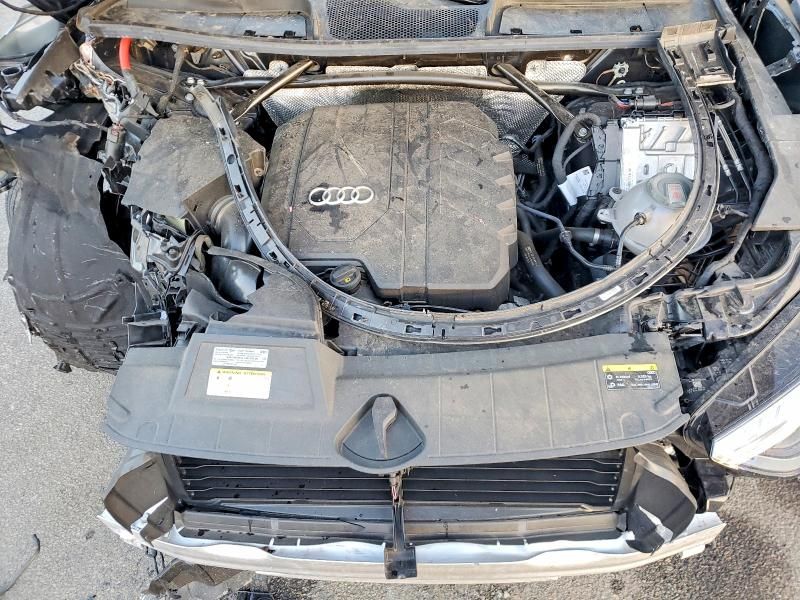 2024 Audi Q5 Premium 45