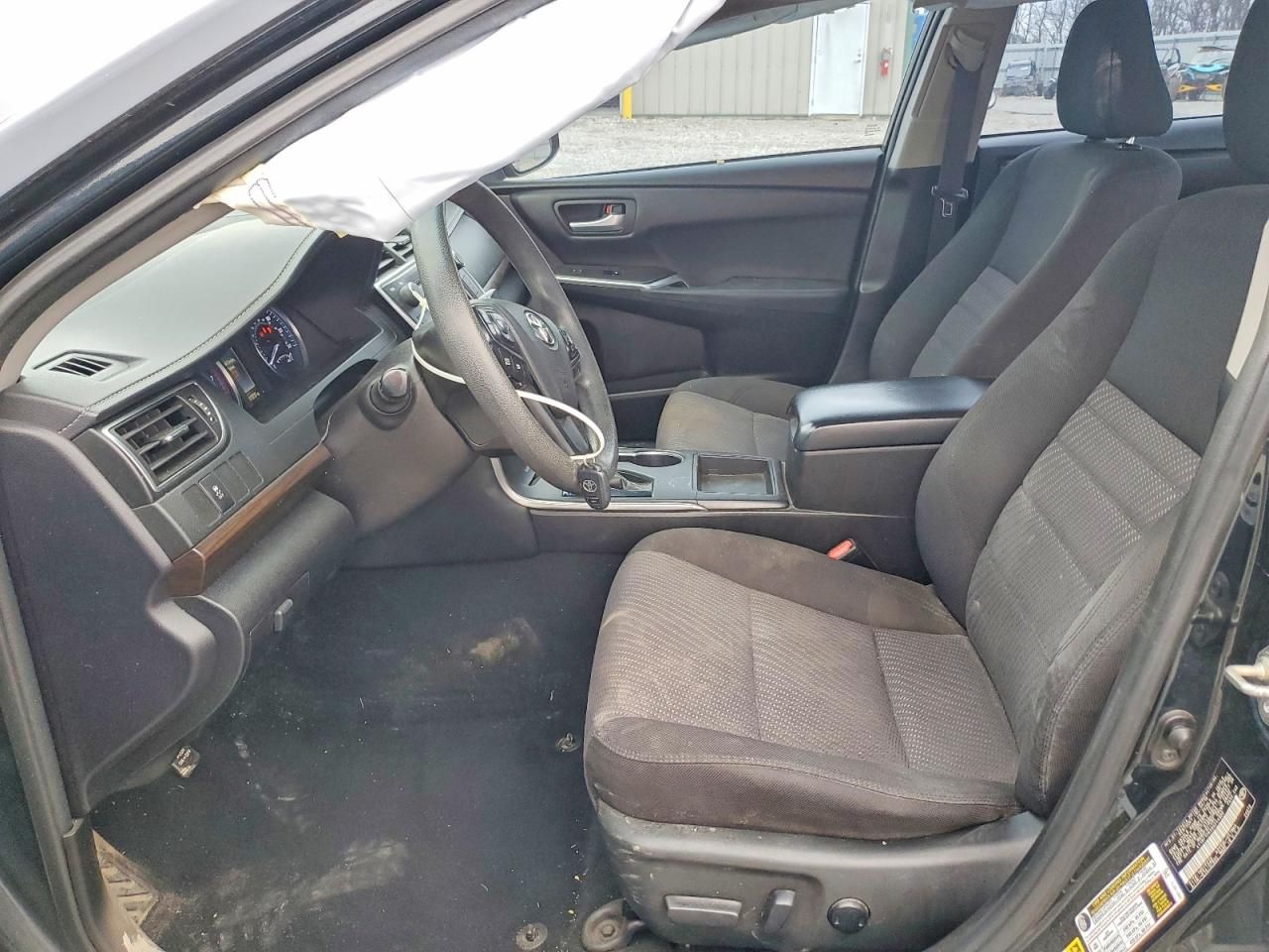 2016 Toyota Camry le