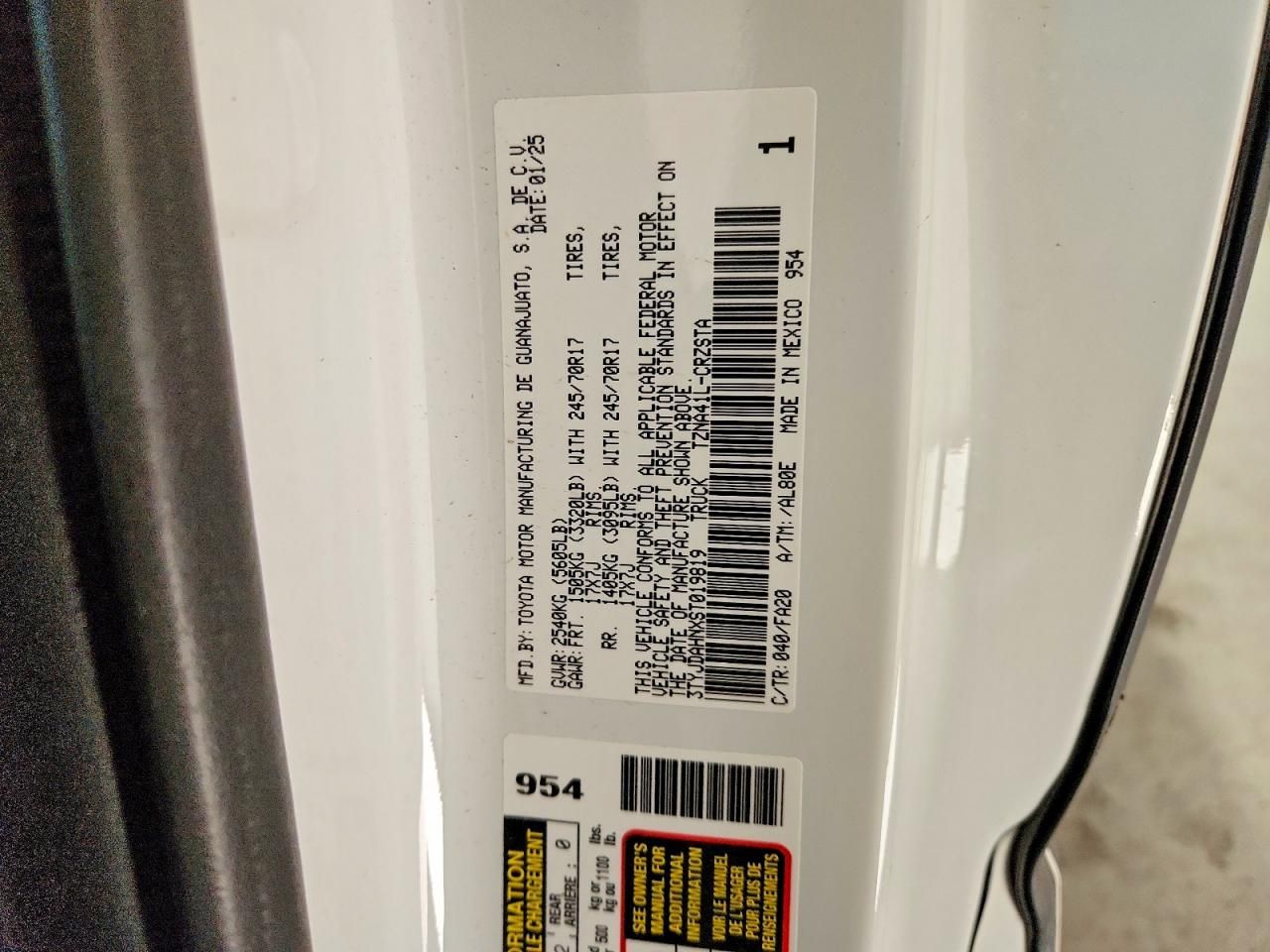 2025 Toyota Tacoma Xtracab