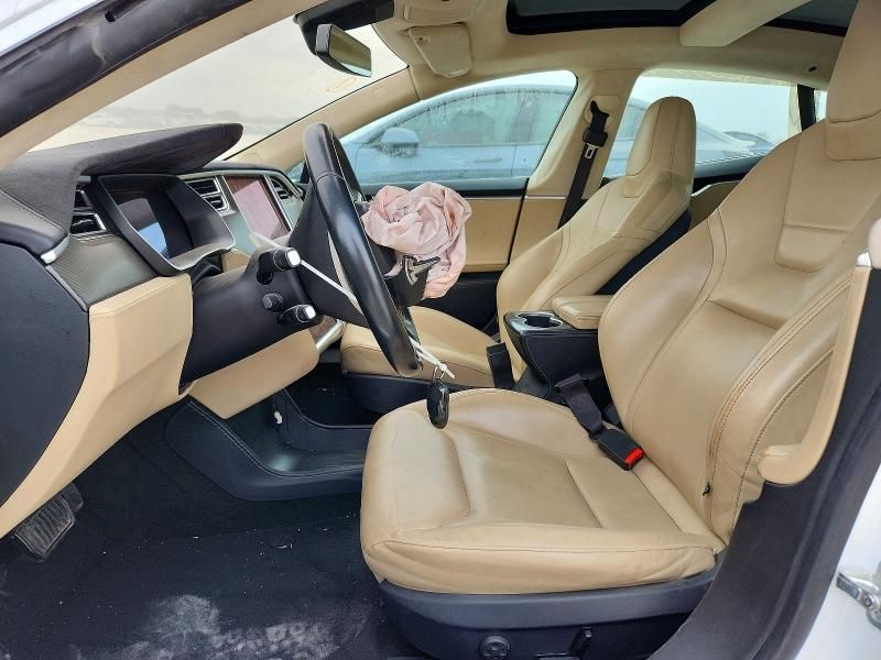 2015 Tesla Model s 85D