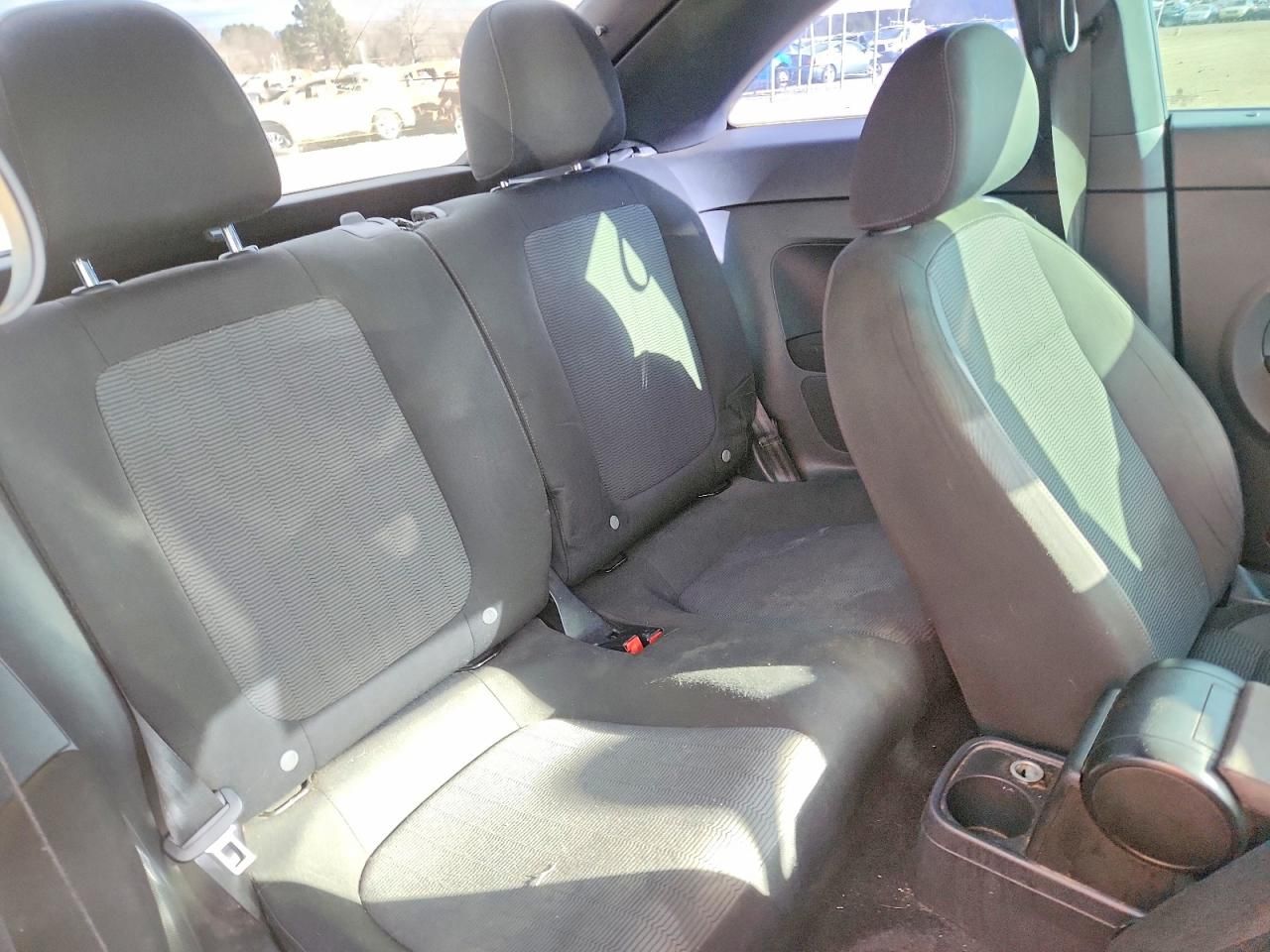 2014 Volkswagen Beetle