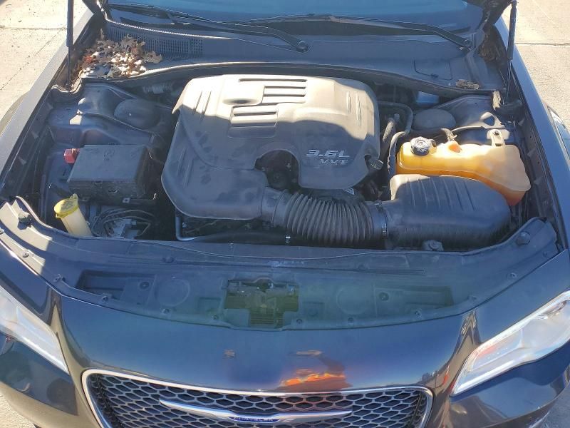 2019 Chrysler 300 Limited