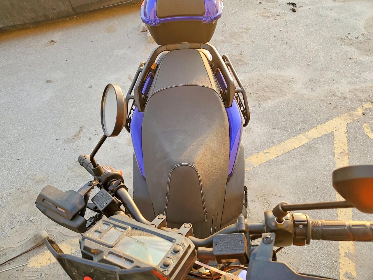2025 Feng Tank