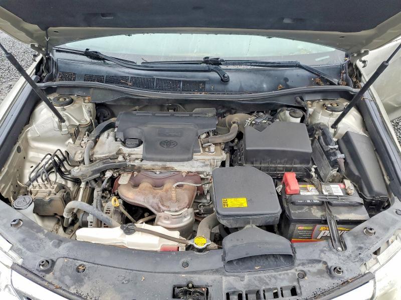 2014 Toyota Camry le