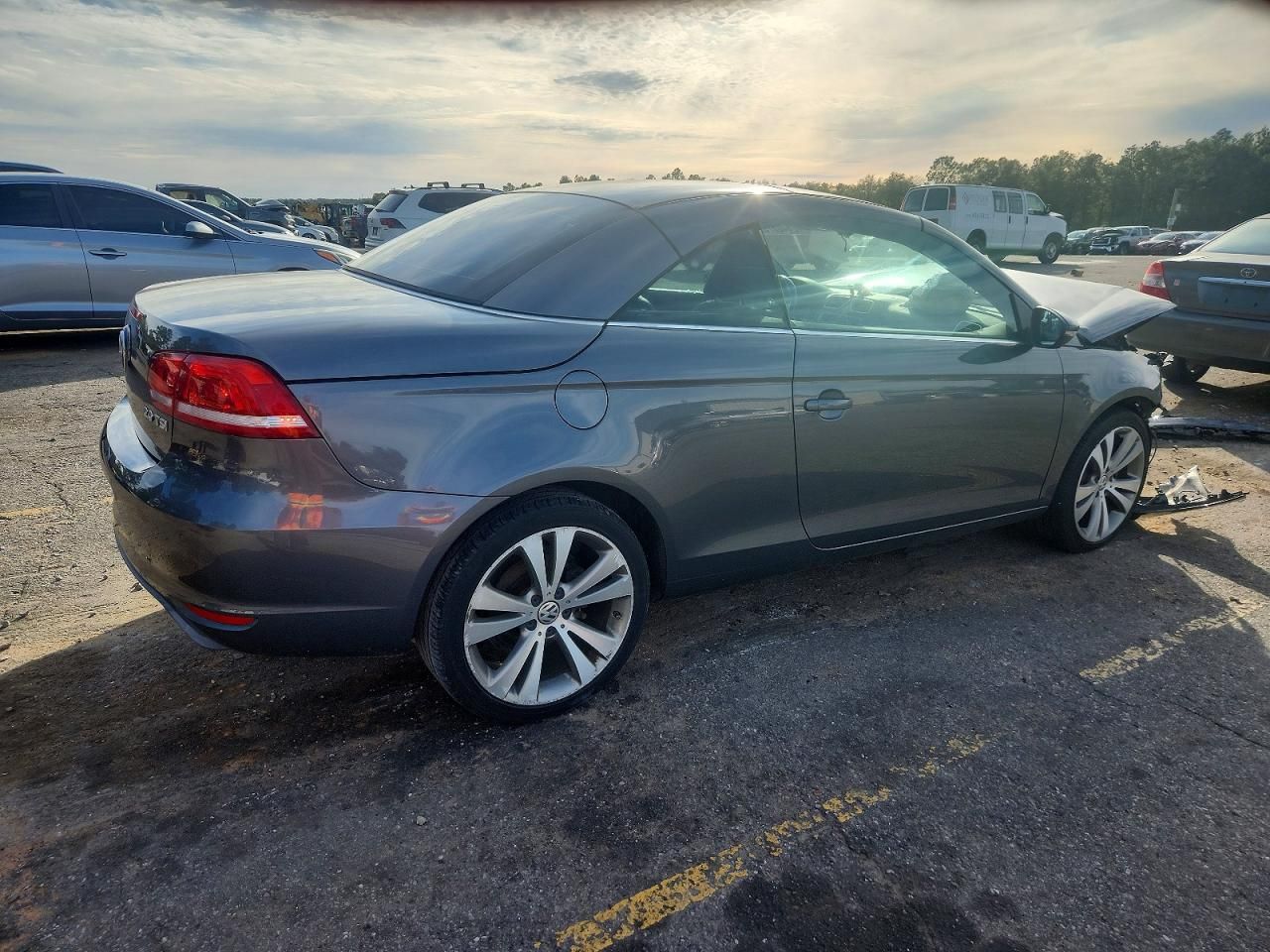 2013 Volkswagen Eos lux