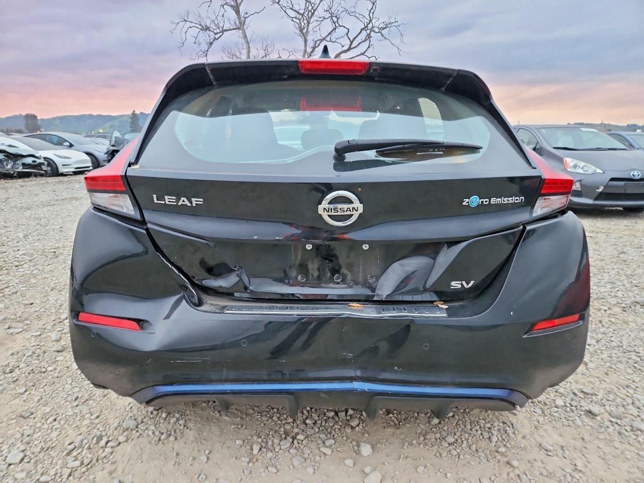2020 Nissan Leaf sv