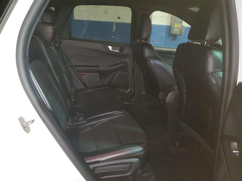 2024 Ford Escape st Line