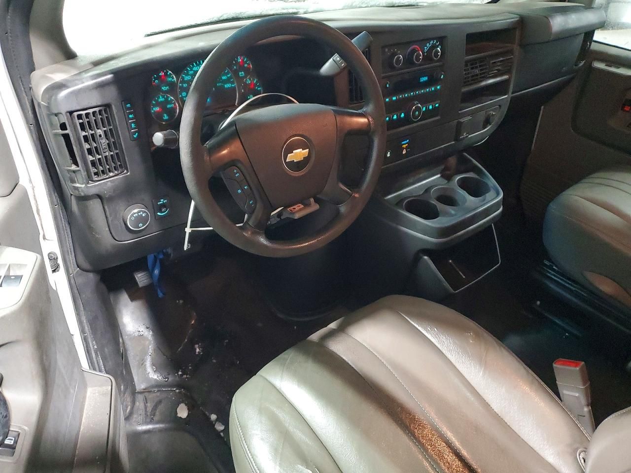 2015 Chevrolet Express 3500 Utility / Service Van