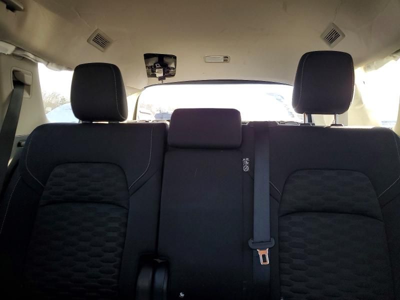 2023 Nissan Pathfinder s