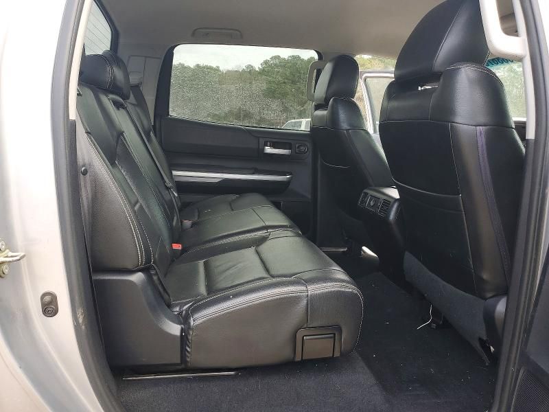 2016 Toyota Tundra Crewmax SR5