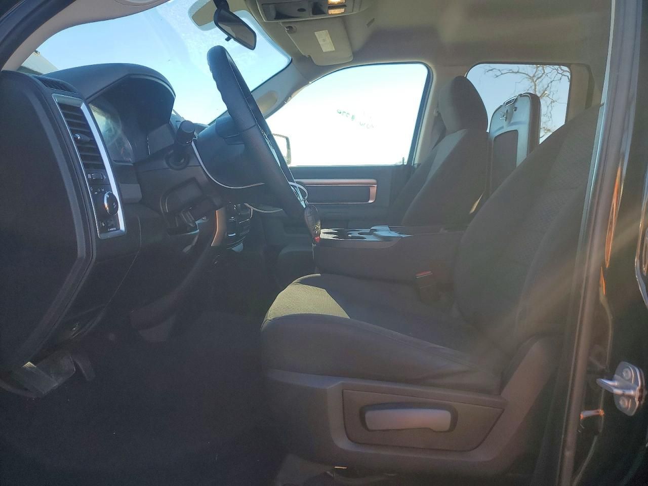 2019 Dodge Ram 1500 Classic slt