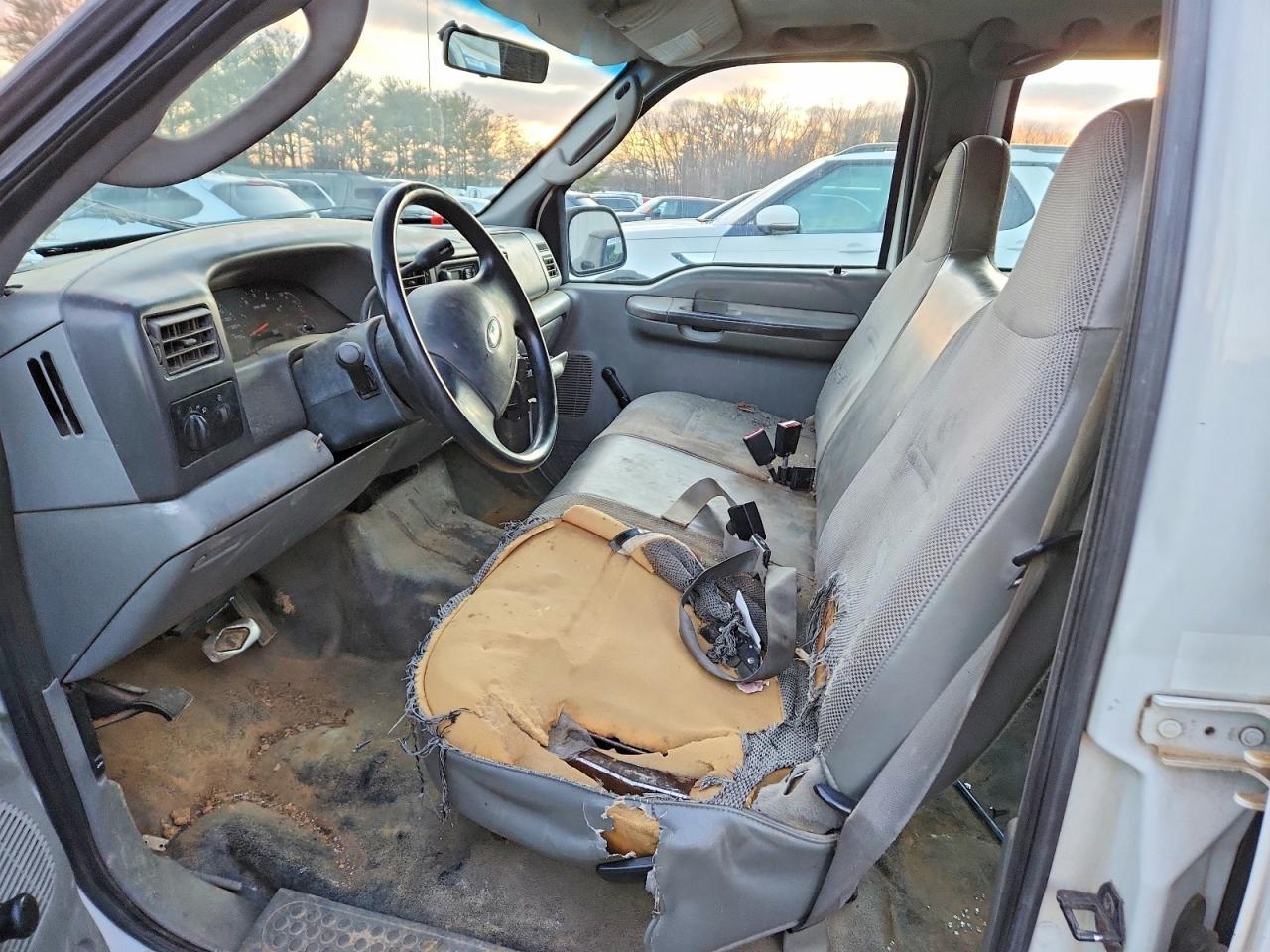 2004 Ford F350 SRW Super Duty