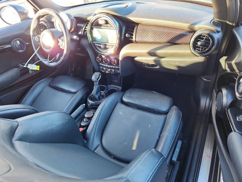 2017 Mini Cooper s