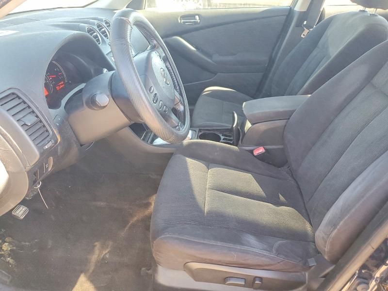 2010 Nissan Altima Base