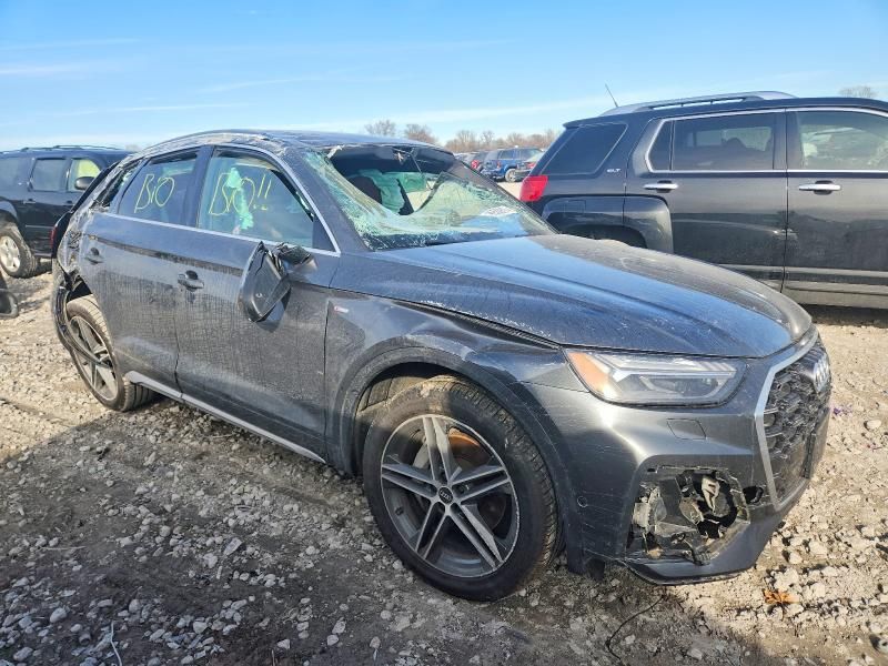 2021 Audi Q5 e Prestige