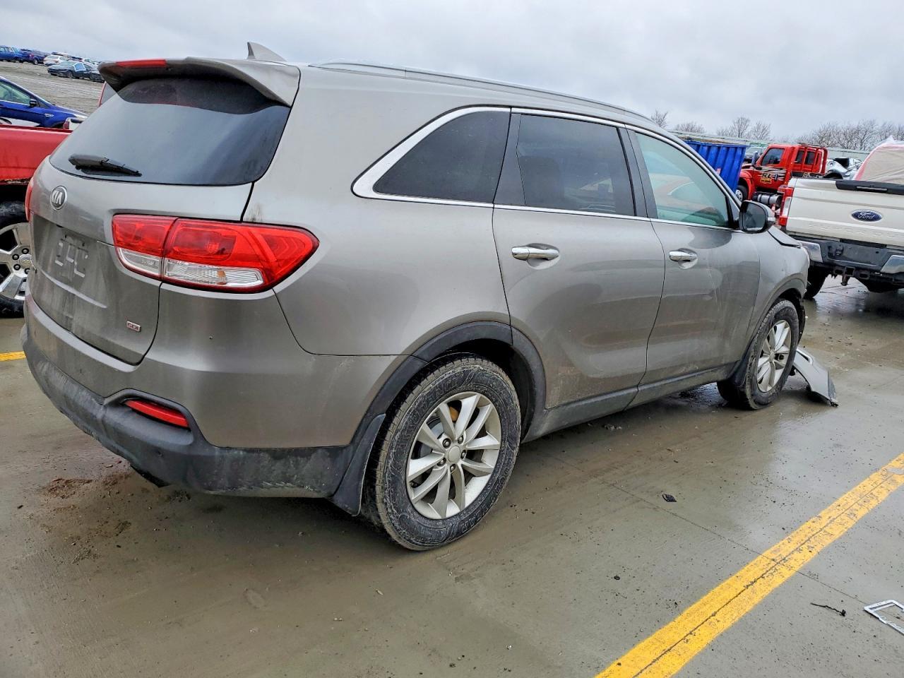 2016 KIA Sorento lx