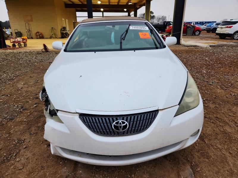 2005 Toyota Camry Solara se