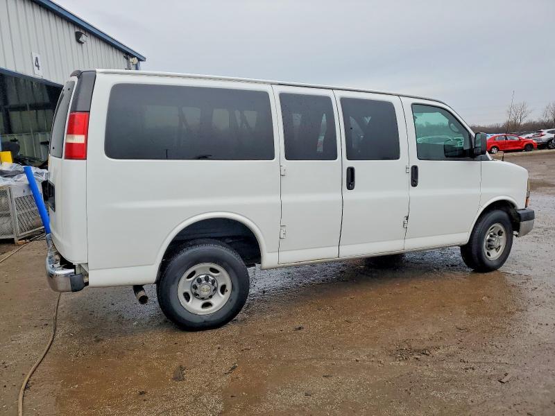 2013 Chevrolet Express G3500 lt